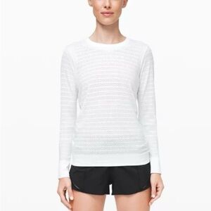 Lululemon 6 white Breeze By LS White Perforated long sleeve top great condition